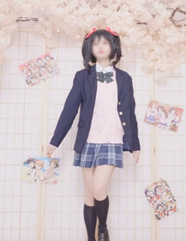 埋导演COS矢泽妮可